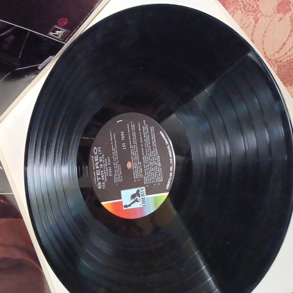 '69 Live Vikki Carr - Picture 5 of 10